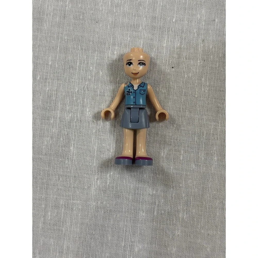 LEGO Friends Minifigure Sophie Frnd159 from Set#41125-Horse Vet Trailer